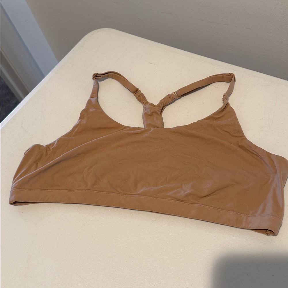 SKIMS Racer Back Sports Bra in Nude Plus Size 1XL Great way to try the brand